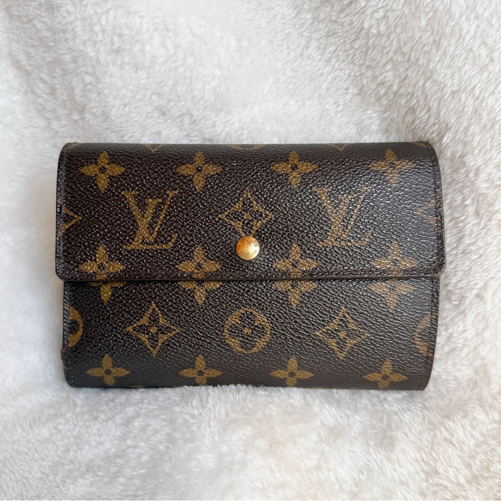 Louis Vuitton Porte Tresor Etui Papiers Monogram Wallet